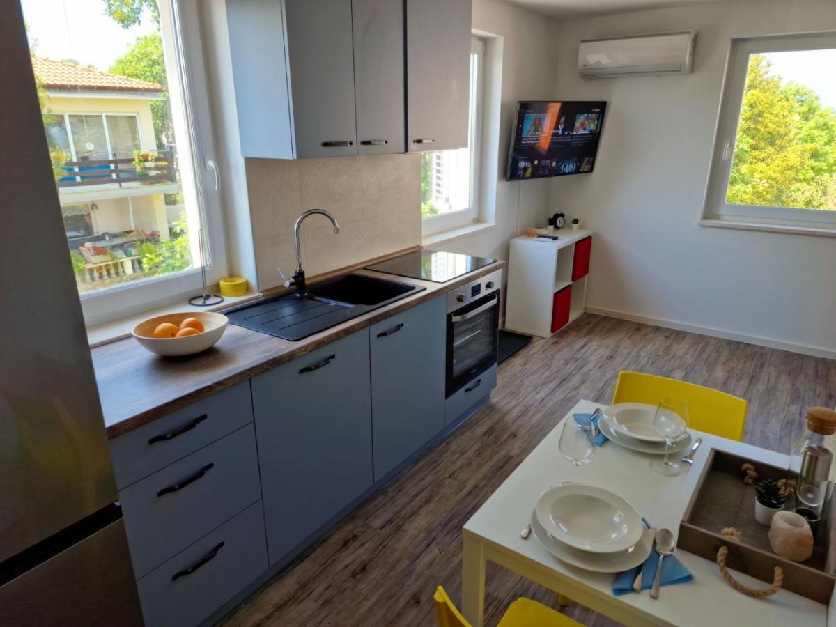 Anna24 Holidays Vantacići Exterior foto