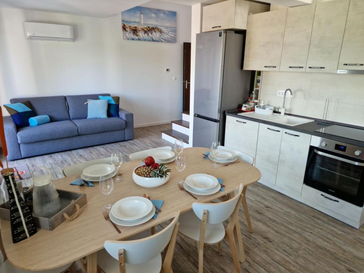 Anna24 Holidays Vantacići Exterior foto