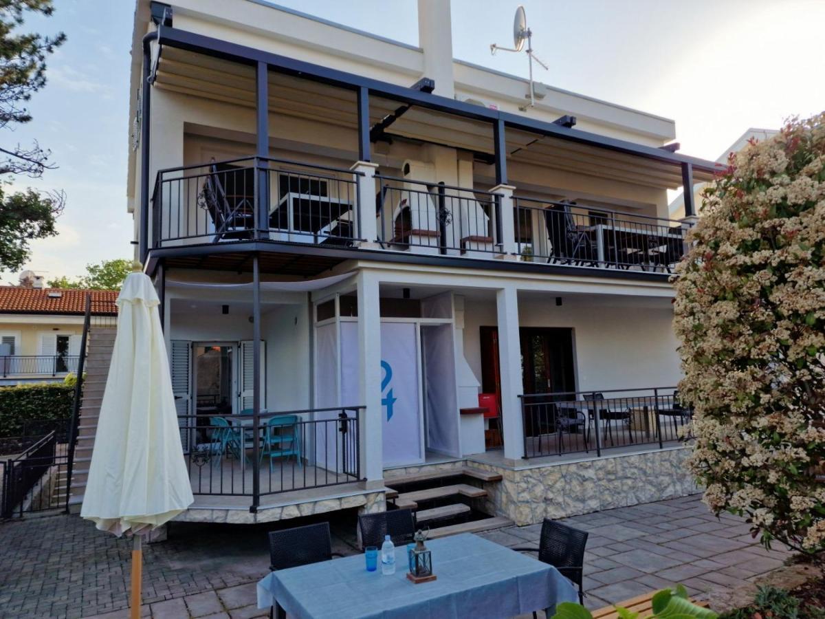 Anna24 Holidays Vantacići Exterior foto